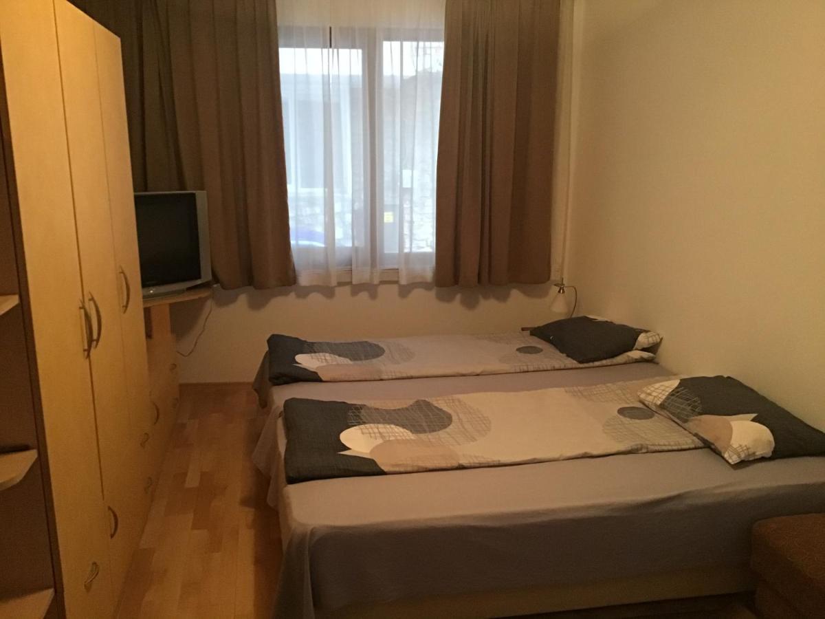 Aurora Guest House Nesebar Bagian luar foto