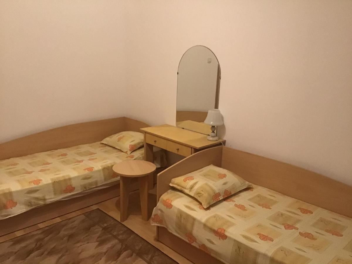 Aurora Guest House Nesebar Bagian luar foto